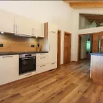مزرعة للإقامة Schoenachhof جيرلوس